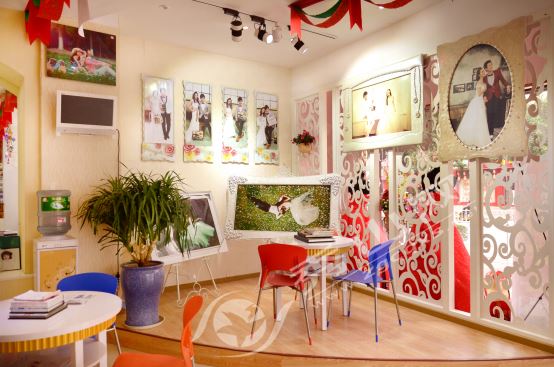 秀山婚纱店_秀山火车站
